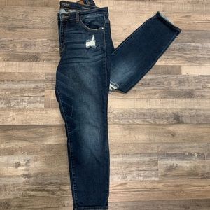 Judy Blue Distressed Jeans
